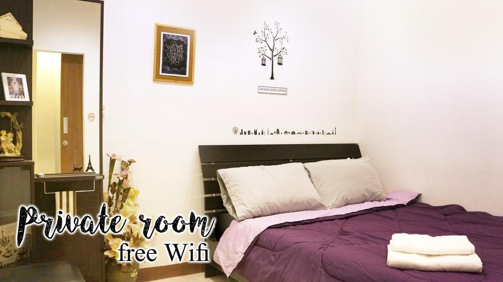 Wake Up Hostel กรุงเทพมหานคร ภายนอก รูปภาพ